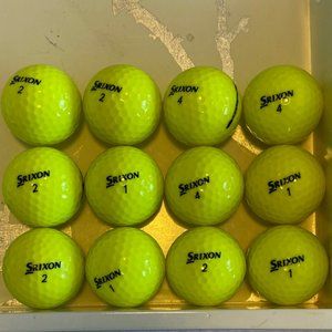 12 Used Srixon SoftFeel golf balls